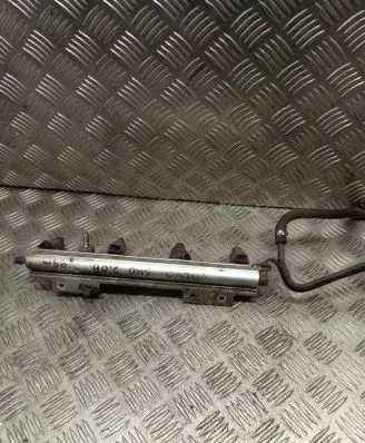 Volvo S40, V40 Fuel main line pipe 9186168
