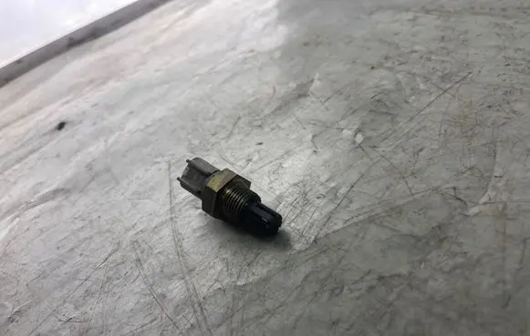 Toyota Land Cruiser (J120) Intake air temperature sensor 8942460010