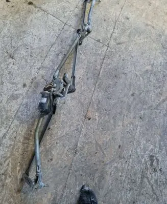 Opel Vectra B Front wiper linkage 404496