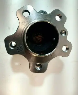 BMW 5 G30 G31 G38 Front wheel ball bearing 6899176