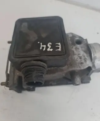 BMW 5 E34 Mass air flow meter 1734651 0280200204