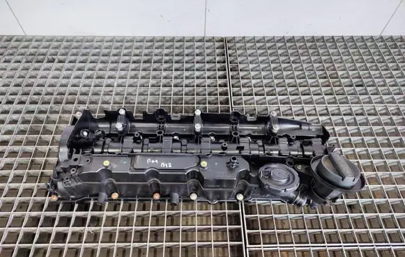 BMW 7 F01 F02 F03 F04 Rocker cam cover 7823181