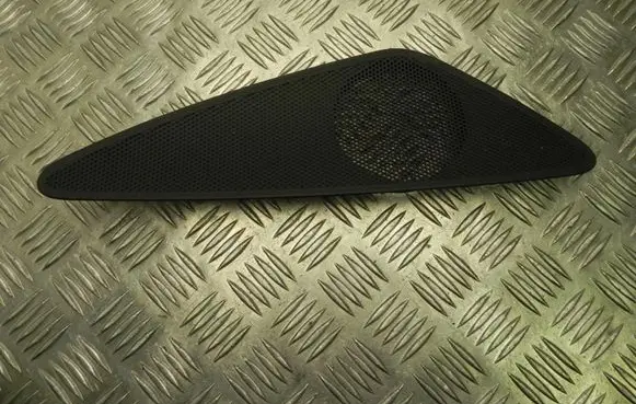 Alfa Romeo Giulia Subwoofer grill/trim 156121272 T3980