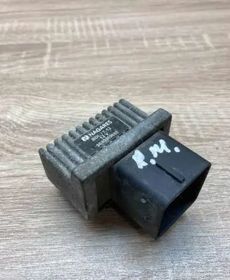 Peugeot 207 Glow plug pre-heat relay 9640469680