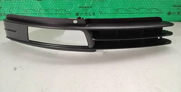 Audi A6 S6 C6 4F Front bumper lower grill 4F0807682 4F0807682P