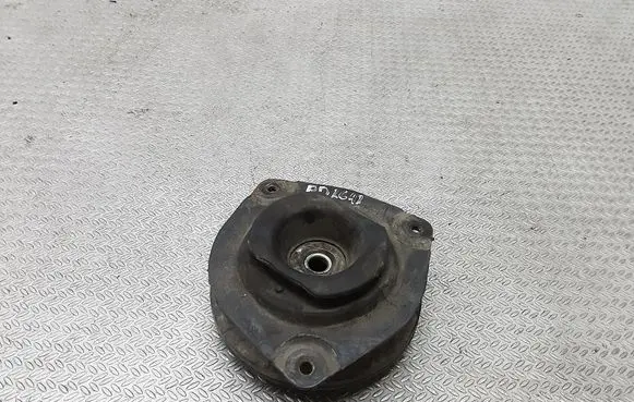 Nissan Prairie Front coil spring rubber mount 