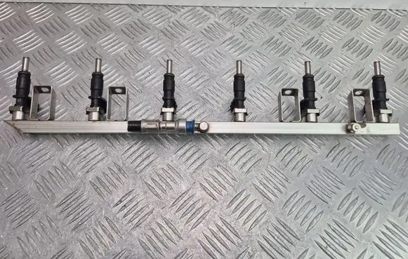 BMW X3 E83 Fuel injectors set 7531634 A186H00382