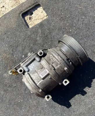 Land Rover Freelander Air conditioning (A/C) compressor (pump) 4472004813