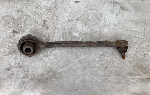 Chrysler 300 - 300C Front lower control arm/wishbone