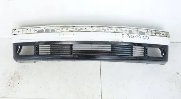 BMW 5 E39 Front bumper 8165090