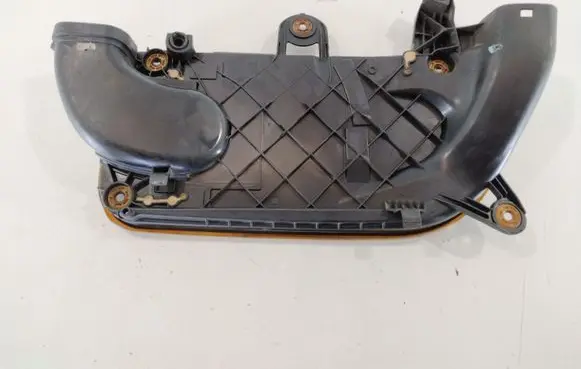 BMW 5 F10 F11 Air filter box 7812462