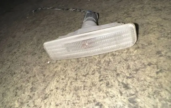 BMW 5 E39 Front fender indicator light 2496299 9407958