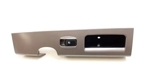 KIA Sorento Front door window switch trim 