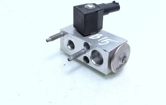 Opel Astra L Air conditioning (A/C) expansion valve EV29035425 09000003 EGH05M030