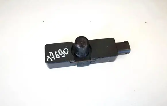 Mercedes-Benz C W203 Sensor 2208300272