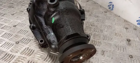 BMW X3 E83 Front differential 7523653