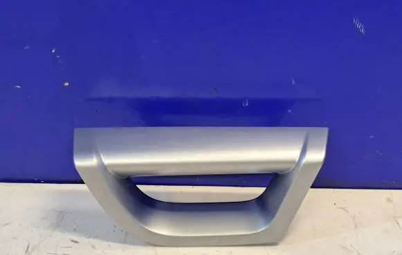 Volvo XC90 Rear door handle trim 8650070