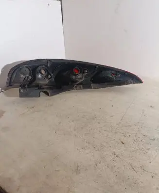 Nissan Almera Tino Rear/tail lights