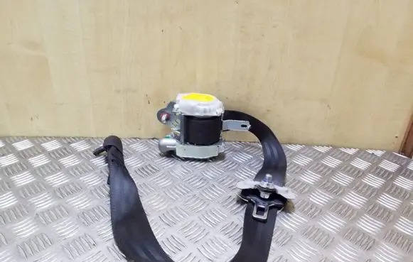 Hyundai i40 Front seatbelt 888103Z000 888203Z000 888203Z000RY