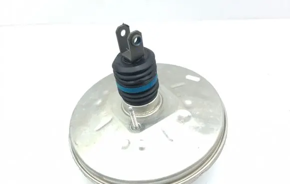 Infiniti Q30 Brake booster A0914300130