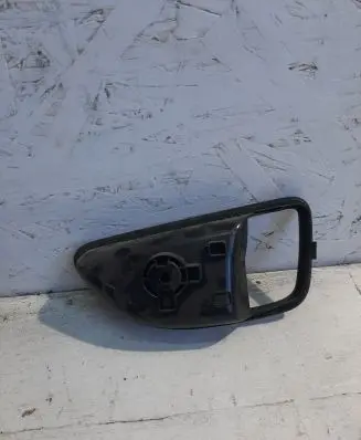 Hyundai i30 Front door interior handle trim 82611A5000