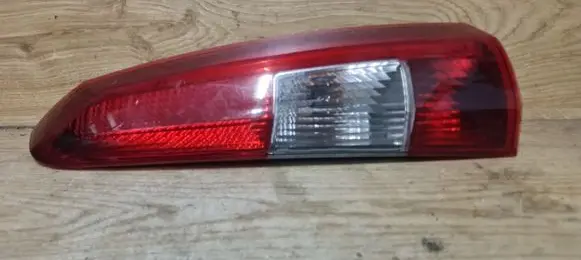 Volvo XC70 Rear/tail lights 9154494