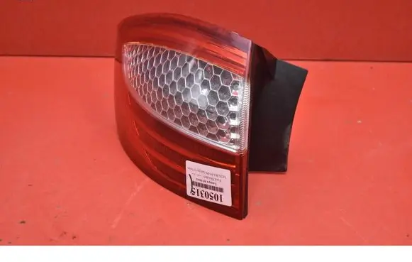 Ford Mondeo MK IV Rear/tail lights 7S7113405B