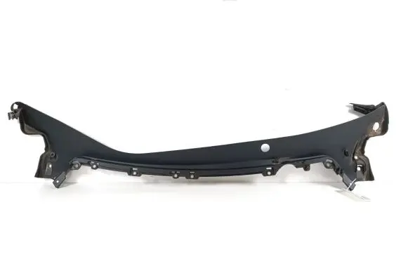 Tesla Model 3 Wiper trim 1081676
