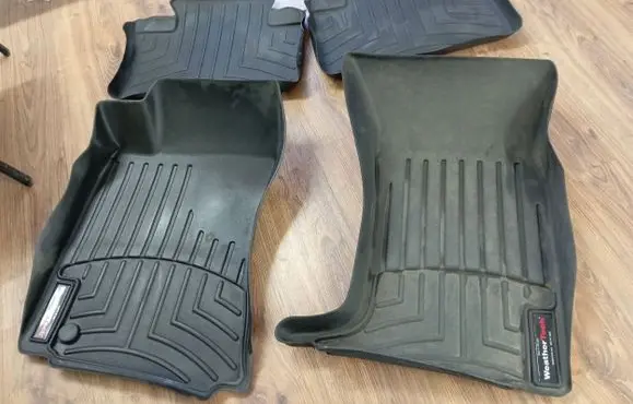 Cadillac CTS Car floor mat set 441492 00984
