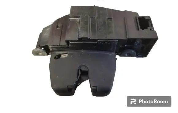 Peugeot 207 Tailgate/trunk/boot lock/catch/latch 9660403980