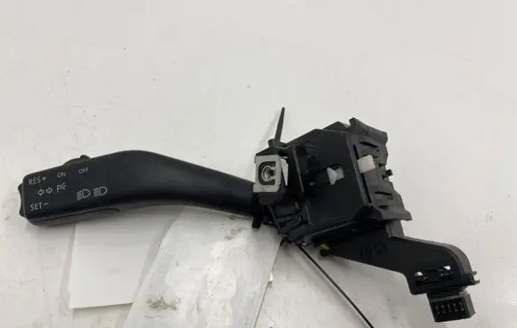 Volkswagen Touran I Indicator stalk 1K0953513A