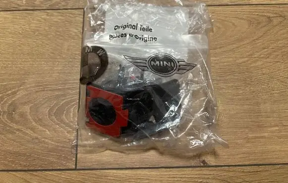 Mini One - Cooper F56 F55 Front parking sensor holder (PDC) 51127380019 7380019