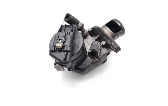 BMW 1 F20 F21 EGR valve 7810871