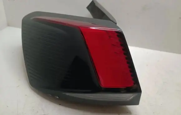 Peugeot 3008 II Rear/tail lights 9810477180 81550101