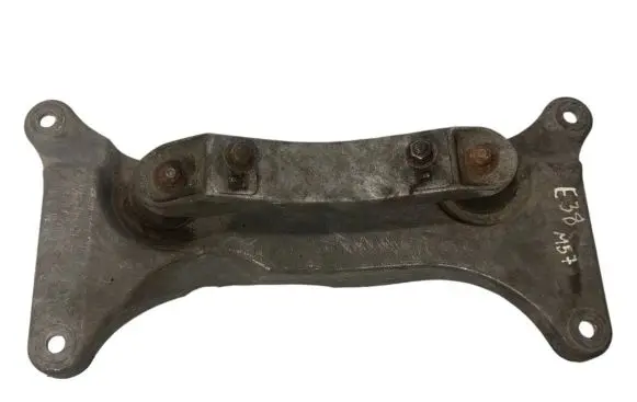 BMW 7 E38 Gearbox mounting bracket 1096036 22321096036