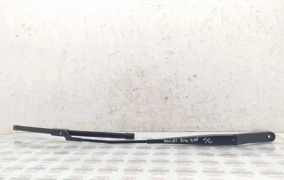 Volkswagen PASSAT B6 Front wiper blade arm 3C1955410B