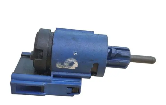 Clutch pedal sensor