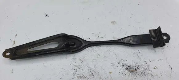 Toyota Avensis Verso Battery bracket NOCODE