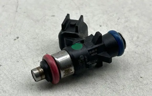 Chrysler Pacifica Fuel injector 0280158662
