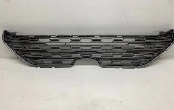 Toyota RAV 4 (XA50) Front bumper upper radiator grill 5311242190 42220230