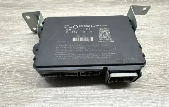 Land Rover Range Rover Sport L320 Keyless (KESSY) go control unit/module AH2219H440AG 5E07702E7 1327207441