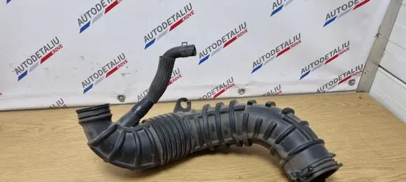 Hyundai i40 Turbo air intake inlet pipe/hose 281403Z301