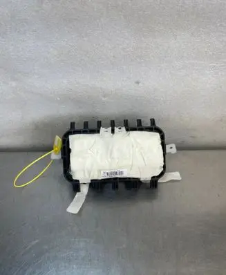 Renault Trafic III (X82) Trunk lid opening control unit 