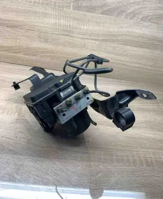 Toyota Verso ABS Pump 445400F050