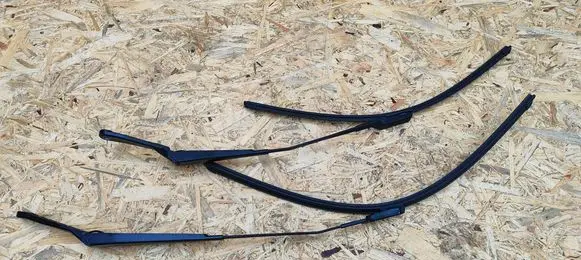 Peugeot 308 Front wiper blade arm 9680477280 9680477080