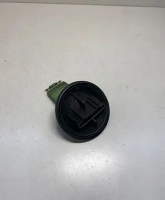 Heater blower motor/fan resistor