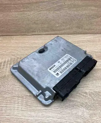 Opel Vectra B Engine control unit/module ECU 24417196 0281010271Used