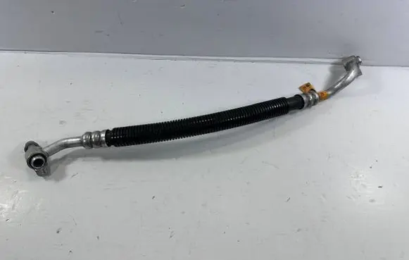 Jeep Grand Cherokee Air conditioning (A/C) pipe/hose 68230489AA