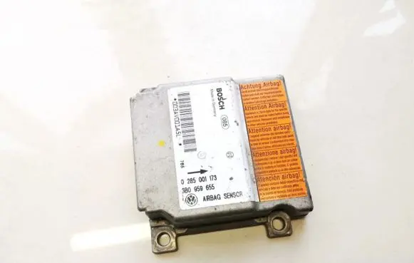 Volkswagen PASSAT B5 Airbag control unit/module 0285001173 3B0959655