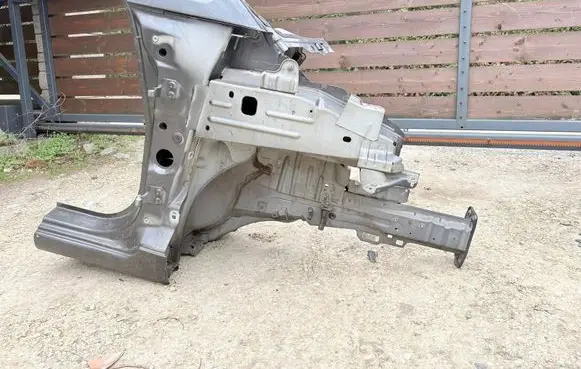 Fiat 500L Front side member 